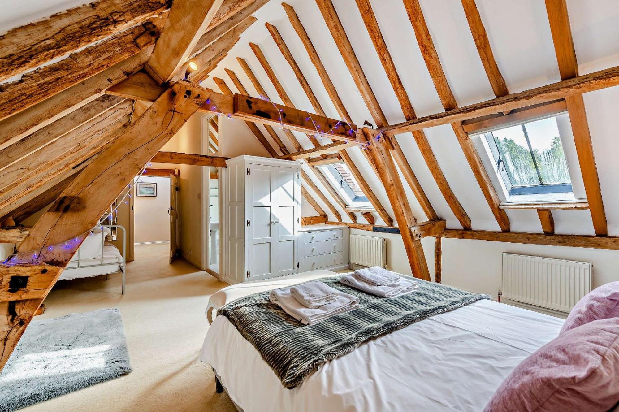 Court Lodge Oast 히스필드 외부 사진